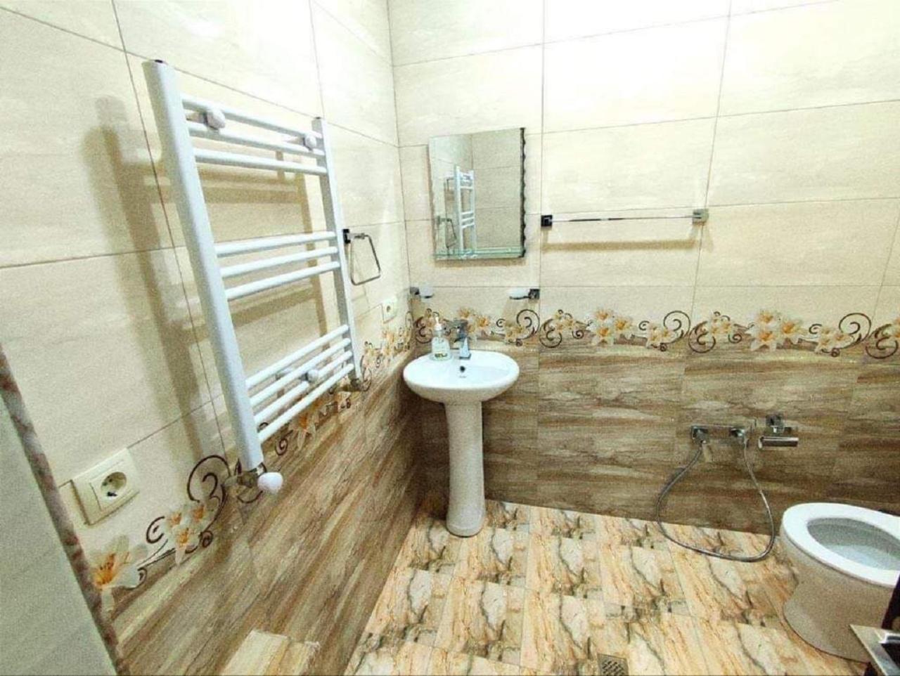 Aygestan Apartments Yerevan Ngoại thất bức ảnh